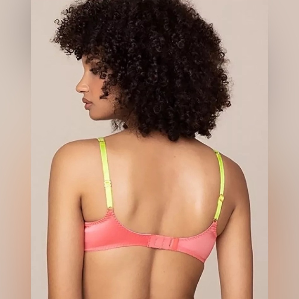 Agent Provocateur - Picture 4 of 11